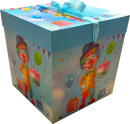 דוריטוס 55 גרם * במבה 30 גרם * מיני מרשמלו * 2 לקקנים סוכריות קופצות * 6 מיני שוקולד (פסק זמן/לואקר/קליק/מקופלת/כיף כף) * עדשים * סוכריות ג׳לי * ביסלי * 4 פרליני שוקולדים * חבילת אוראו 180 ג * תירוש קטן * מנטוס * חמצוצים * חבילת שוקולד מילקה 100 ג